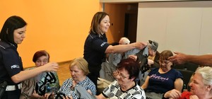 Zdjęcie przedstawia spotkanie z seniorami.