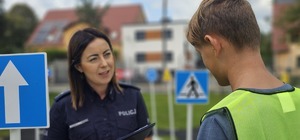 Zdjęcie kolorowe przedstawiające działania profilaktyczne Światowy Dzień Bez Samochodu
