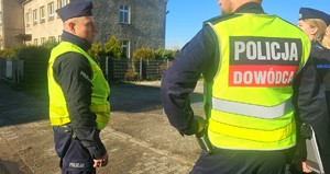 Zdjęcie przedstawia ćwiczenia sztabowe p. &quot;Ładunek 25&quot;