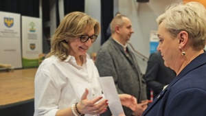 Zdjęcie przedstawia gale zakończenia programu "Przedszkolak ratuje"