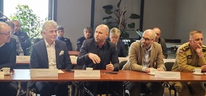 zdjęcie: odprawa roczna strzeleckich policjantów