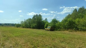 Zdjęcie przedstawia sytuacje podczas zatrzymania sprawcy rozbojów.